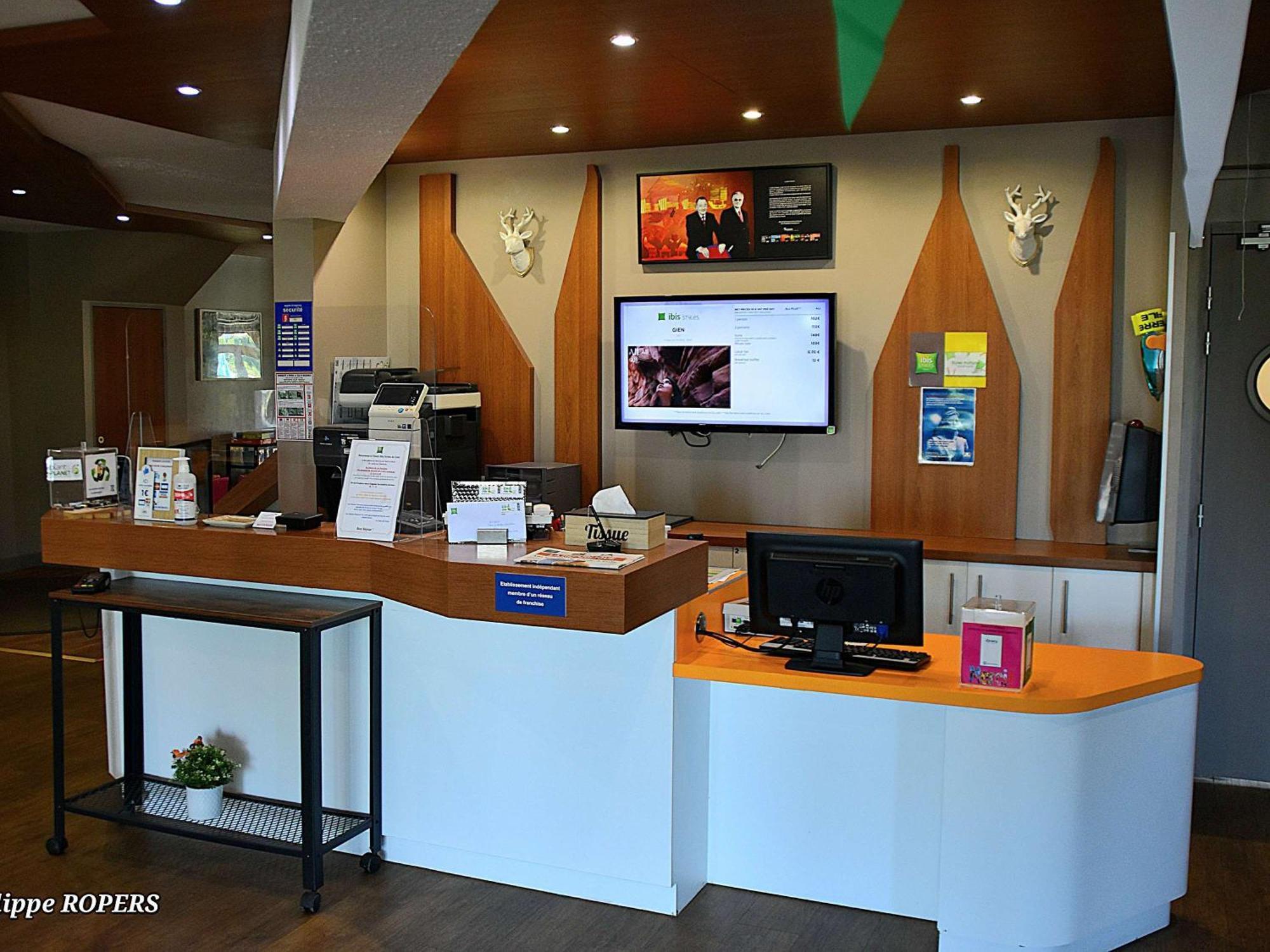 Ibis Styles Gien Hotel Luaran gambar